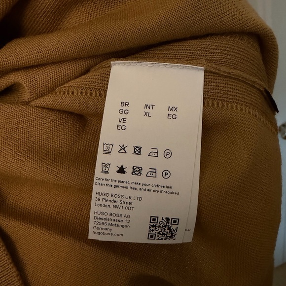 Boss Camel Turtleneck 100% Virgin Wool Sweater. Quality - Picture 8 of 9